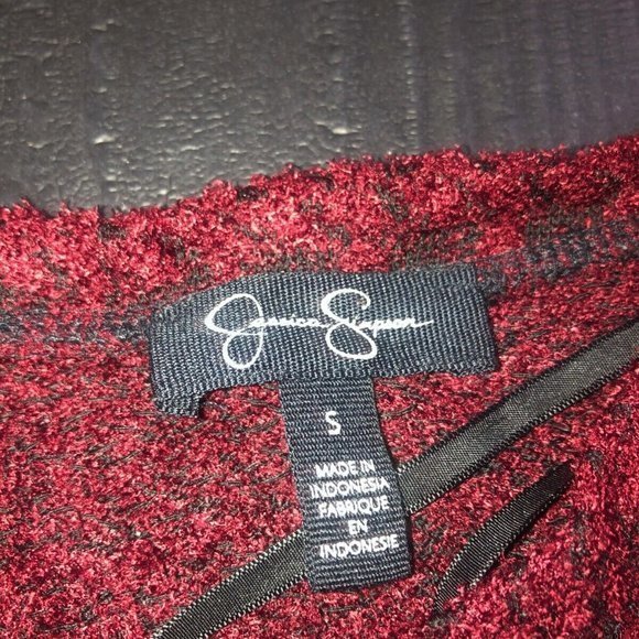 Jessica Simpson Sweater Red Black Women's Size Small - Picture 6 of 9